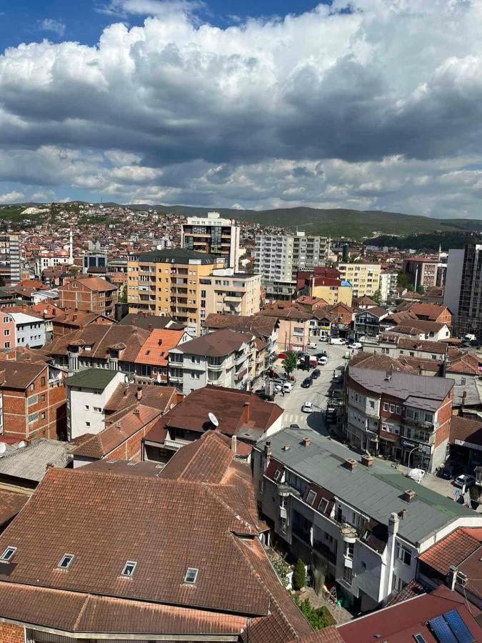 Centrum Apartments Приштина Екстер'єр фото